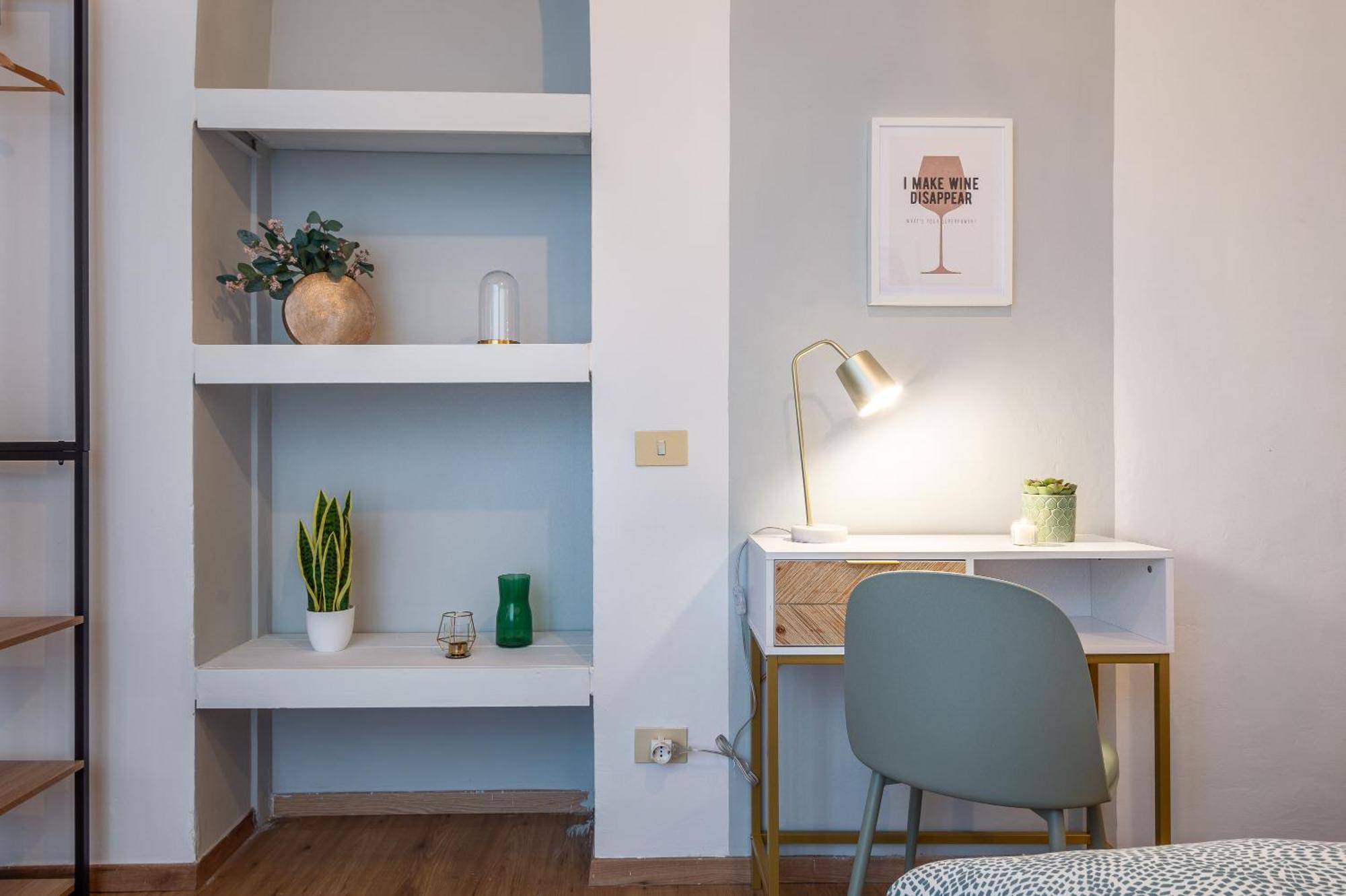Wine Prosecco Apartment Florenz